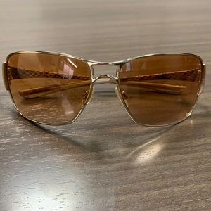 Oakley sunglasses with hard case